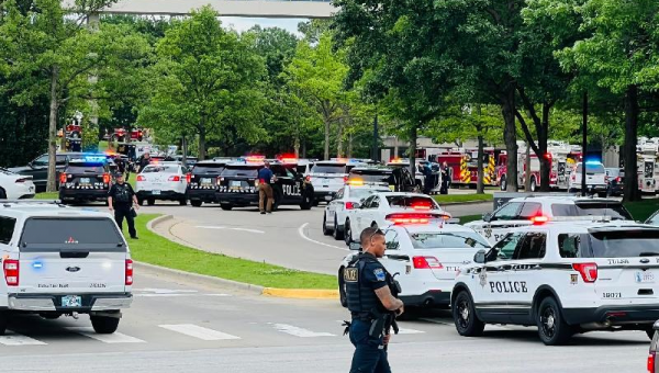 Another One! :( At Least 4 Killed in Tulsa, Oklahoma Hospital Campus Shooting | WATCH