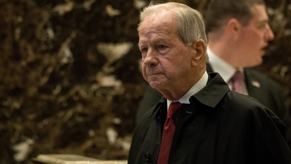 Robert McFarlane, Reagan national security advisor involved in Iran-Contra affair, dies