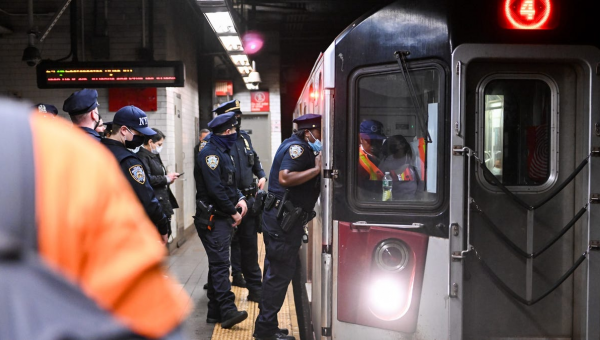 Person of interest identified in Brooklyn subway train attack that injured about 2 dozen people