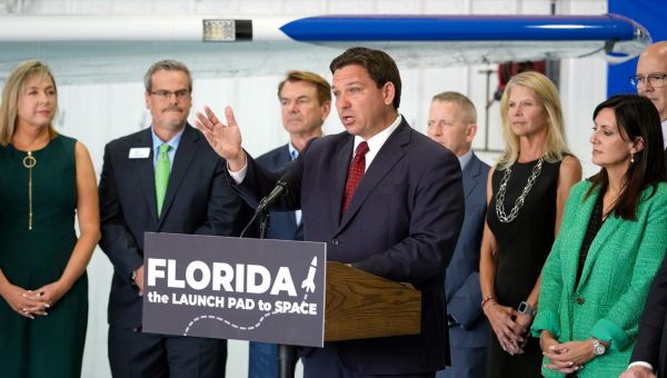 Florida pays another $950K to aviation company that flew migrants to Martha’s Vineyard