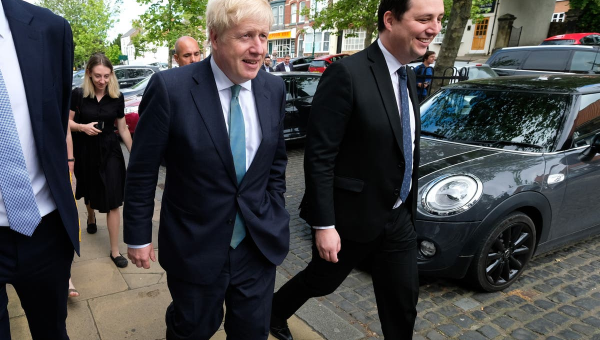 Tory mayor calls for regions to have power to cut tax as part of ‘levelling up’ plan