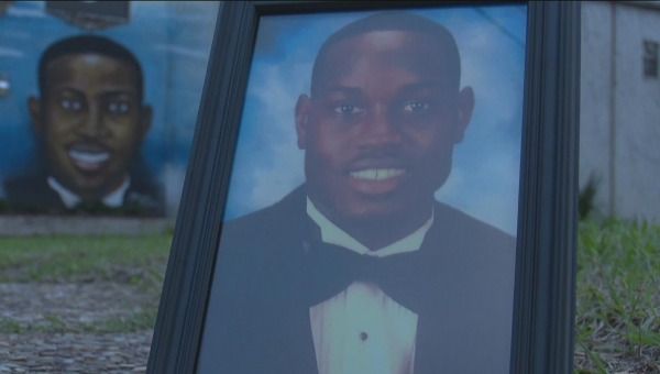 Ahmaud Arbery’s aunt on federal hate crimes trial: ‘It’s been an emotional roller coaster’