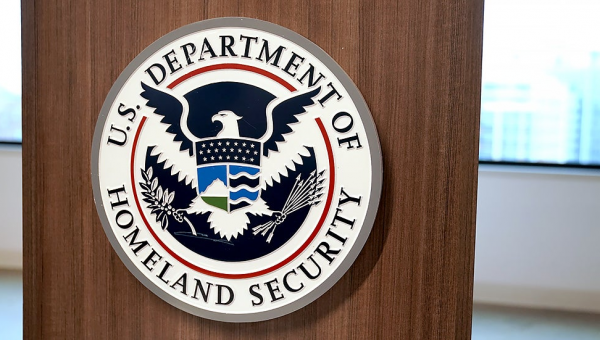 DHS watchdog, in rare move, wants detainees immediately removed from