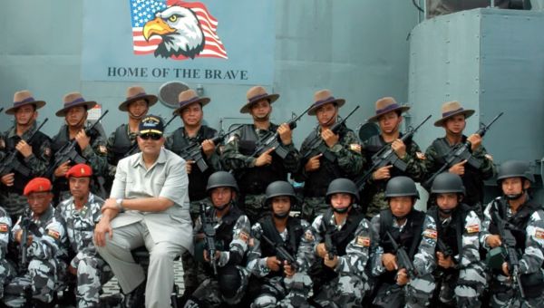 Fat Leonard Escapes From US Navy