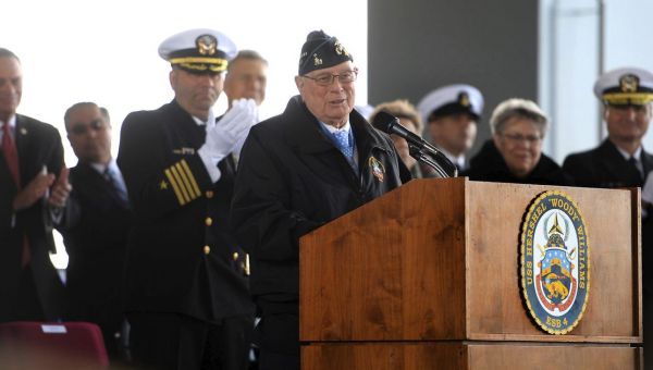 Hershel Williams, a hero in the battle for Iwo Jima, dies at 98