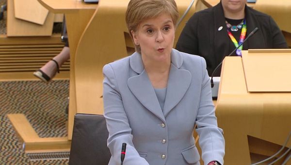 Sturgeon to seek Supreme Court’s view of legality of Indyref2