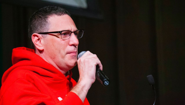 Chicago Teachers Union attempts to ram through agreement to reopen schools as Omicron surges