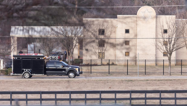 Two men arrested in England over Texas synagogue stand-off