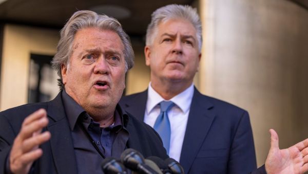 Steve Bannon’s judge says he refuses to allow the trial to be a ‘political circus’