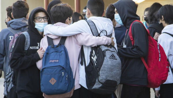 Face masks during the COVID-19 pandemic Img