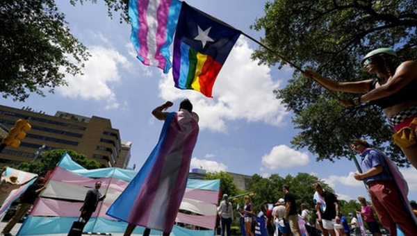 Mixed Texas ruling allows trans youth parent investigations
