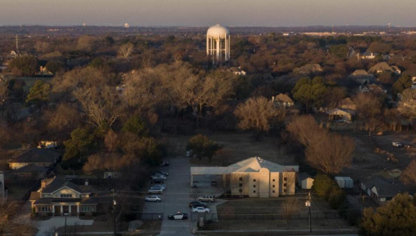 Phone call shows Texas hostage-taker’s brother pleading with him