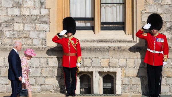 World Dignitaries Arrive in London Ahead of Queen’s Funeral