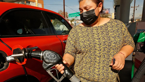 A group of California lawmakers wants to send a $400 gas rebate to every taxpayer in the state to offset soaring fuel prices