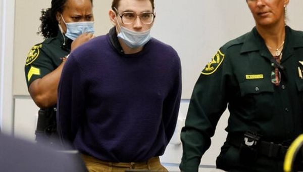 AR-15 style rifle Img