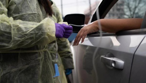 Feds say they’ll ration COVID treatments amid funding standoff