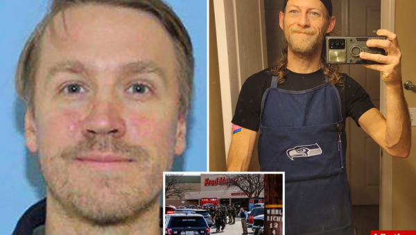 Alleged Washington state grocery gunman Aaron Christopher Kelly…