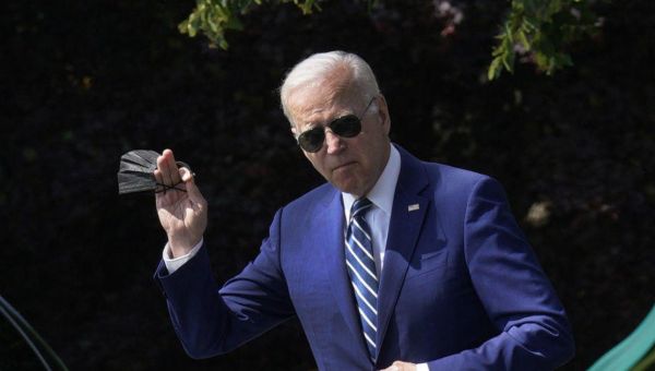 President Biden on his way to Los Angeles for the Summit of Americas