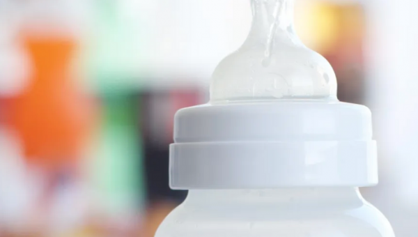 Hooray! 78,000 Pounds Of Baby Formula Arrives In US, With More On The Way