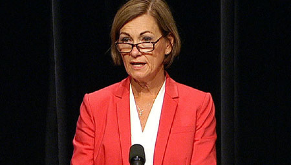 Kim Reynolds Img