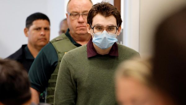 Florida Prosecutor Calls For Parkland School Shooter To Receive Death Penalty