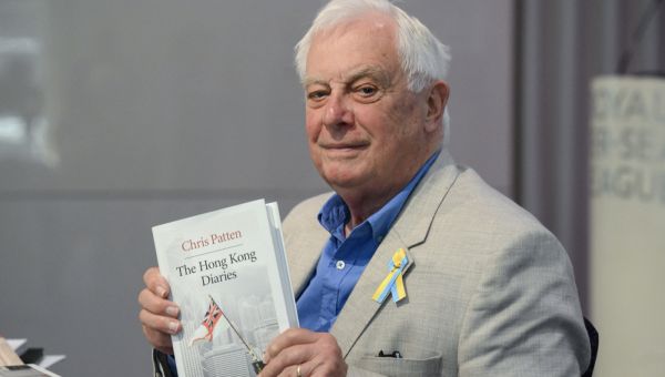 New Book Reveals 5-Year Diary Record of Hong Kong’s Last Governor