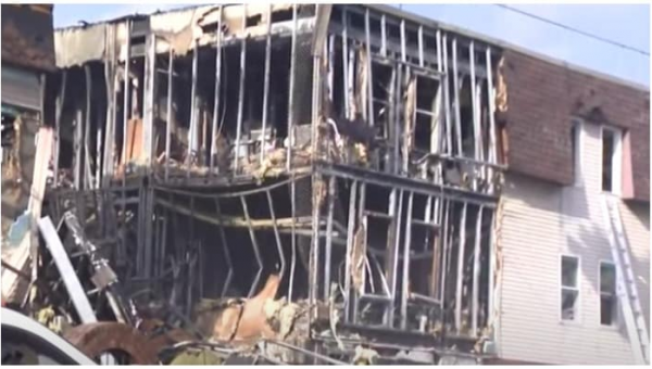 1 dead, multiple injured in Bronx house fire