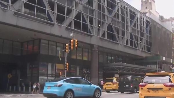 Mayor Adams furious after Texas Gov. Greg Abbott sent dozens of migrants to New York City