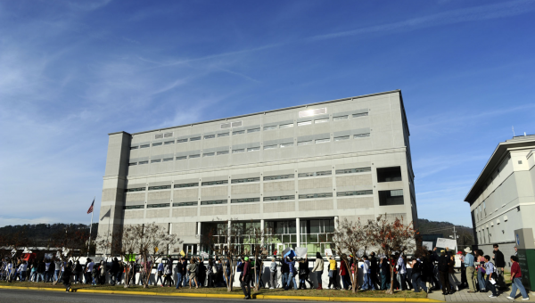 ICE to stop using Alabama jail, limit use of 3 others