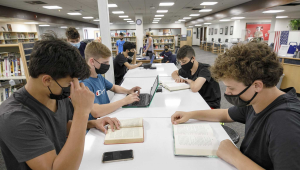 Dan Haar: Two years of pandemic anger comes down to one school mask decision