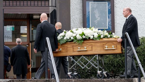 Mourners at Lord Trimble funeral urged to ‘redouble efforts’ to restore power-sharing