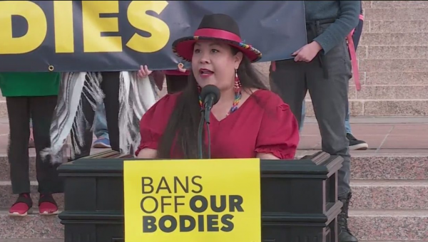 Oklahoma House passes anti-abortion bill on same day as pro-choice rally