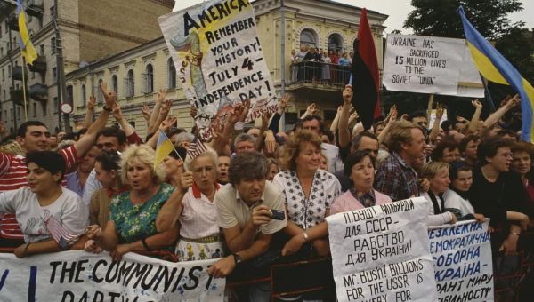 How Mikhail Gorbachev resisted before accepting Ukraine independence