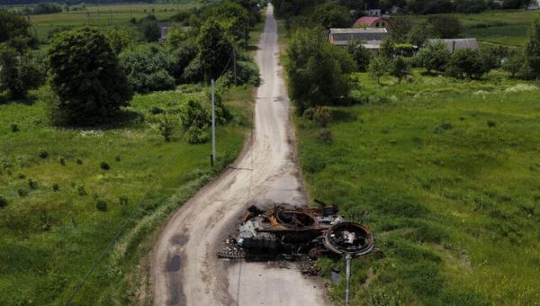 U.S., Germany sending weapons to Ukraine as Russia advances